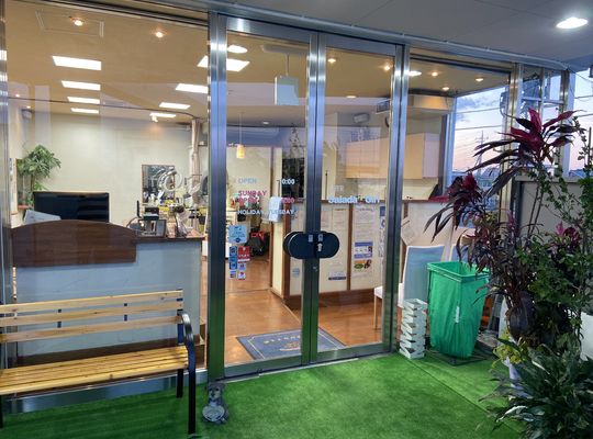 美容室サラダ、ガール霞ヶ関店